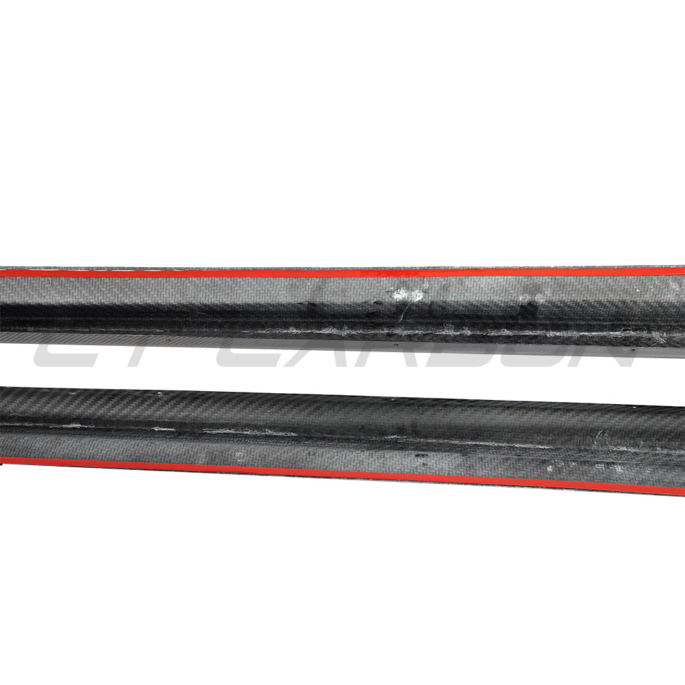 PORSCHE TAYCAN / TAYCAN 4 / TAYCAN 4S / TAYCAN GTS 2019+ CARBON FIBRE SIDE SKIRTS
