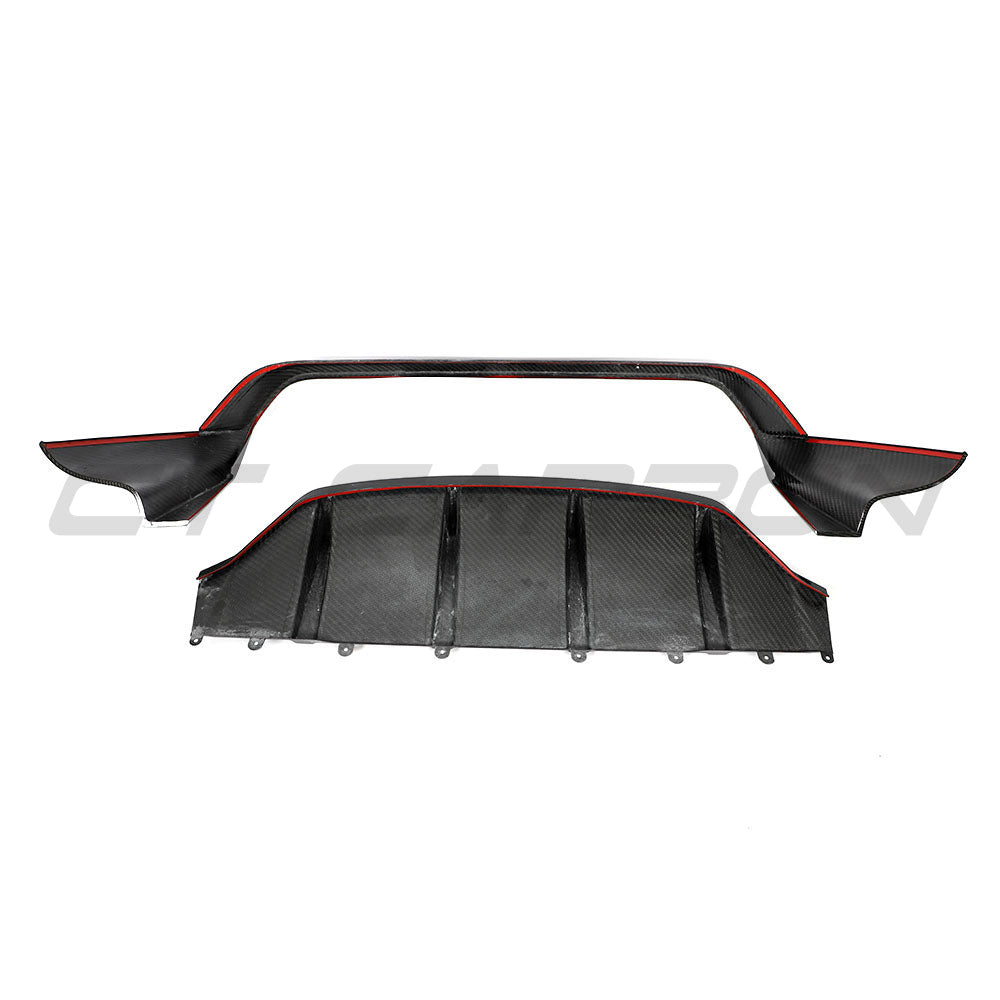 PORSCHE TAYCAN / TAYCAN 4 / TAYCAN 4S / TAYCAN GTS 2019+ CARBON FIBRE DIFFUSER