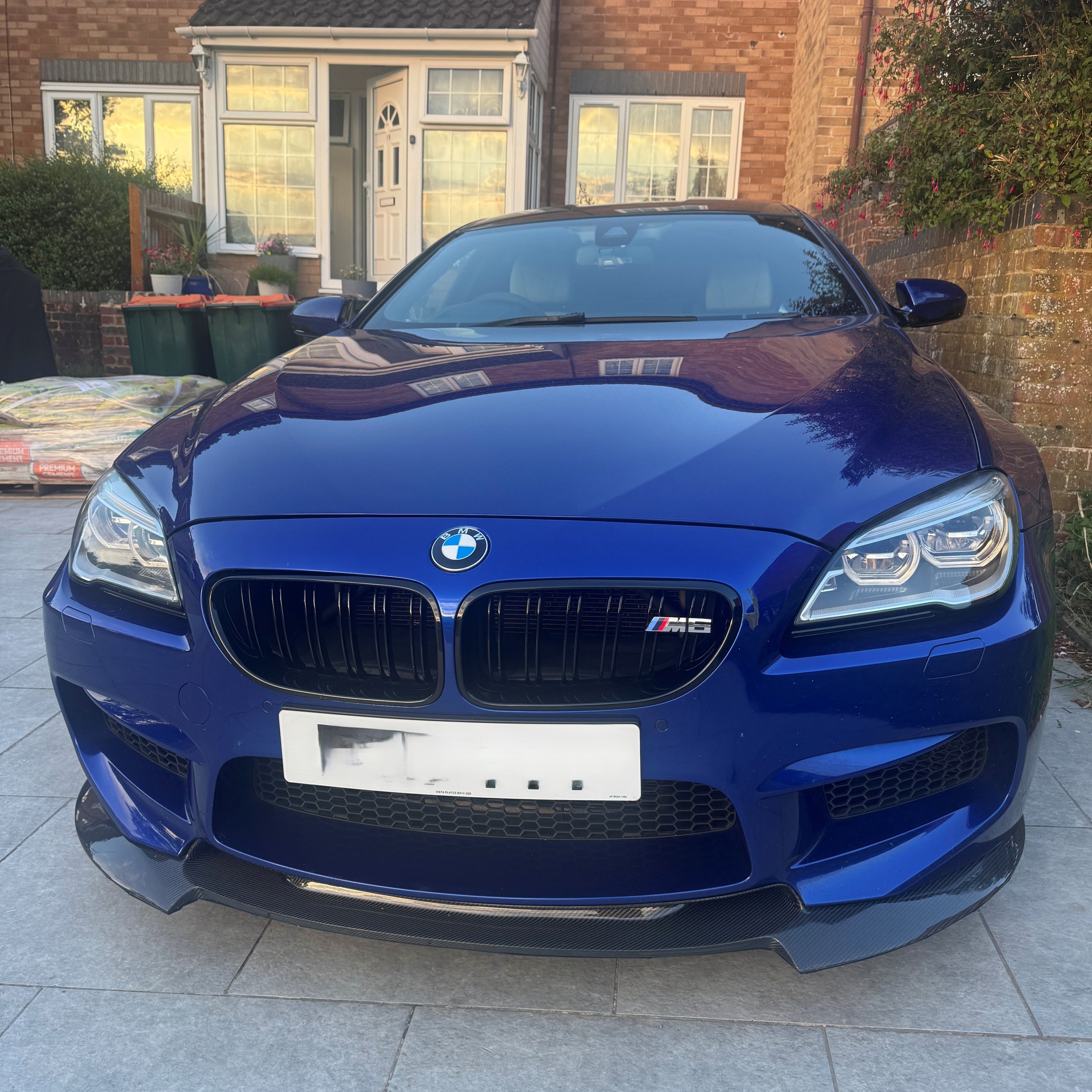 V Style Carbon Fibre Front Splitter for BMW F06 F12 F13 M6 11-18