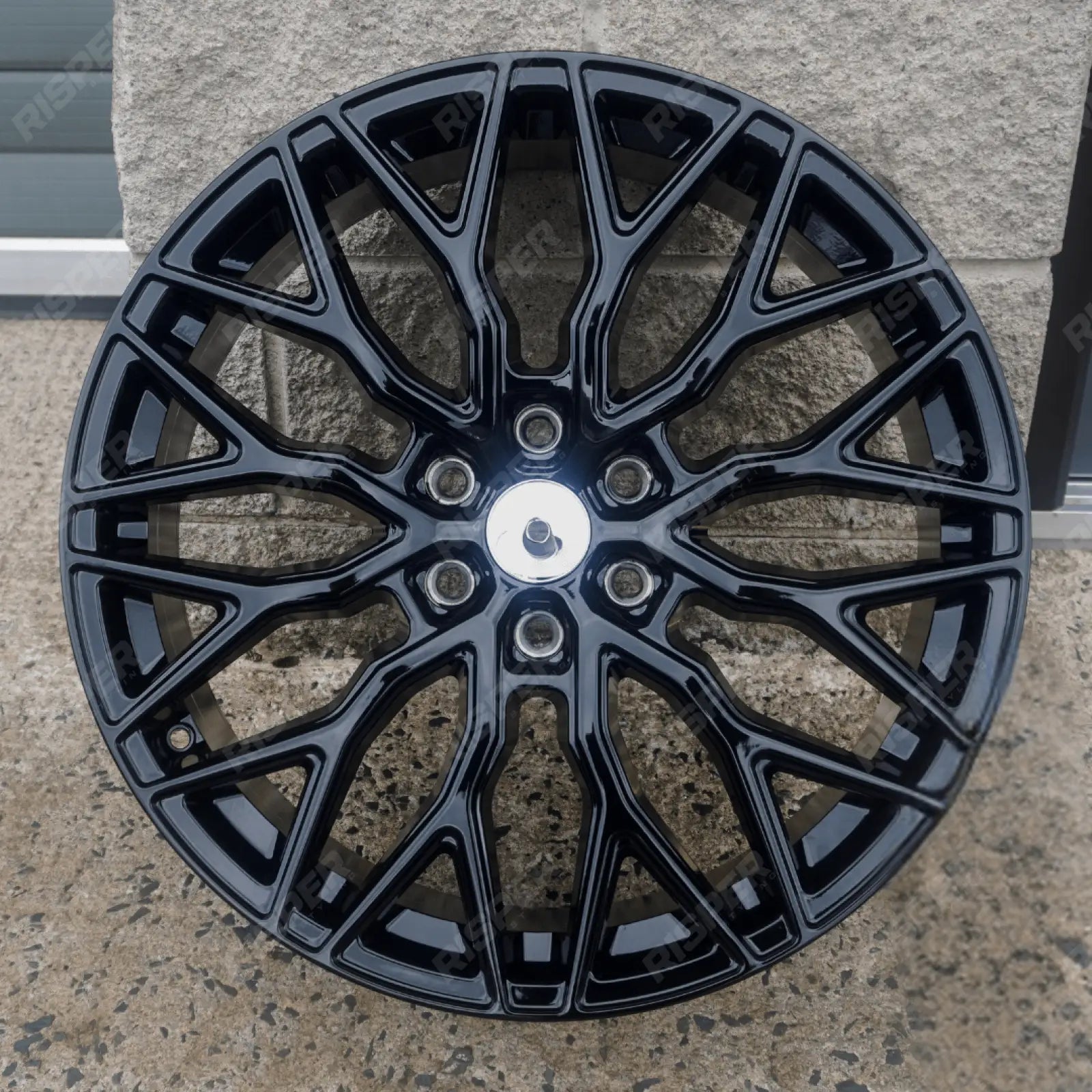 20" 6x120 VC1 ALLOY WHEEL IN GLOSS BLACK For FORD TRANSIT CUSTOM 2024+