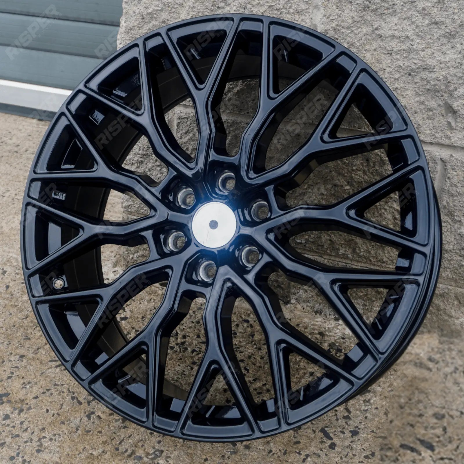 20" 6x120 VC1 ALLOY WHEEL IN GLOSS BLACK For FORD TRANSIT CUSTOM 2024+