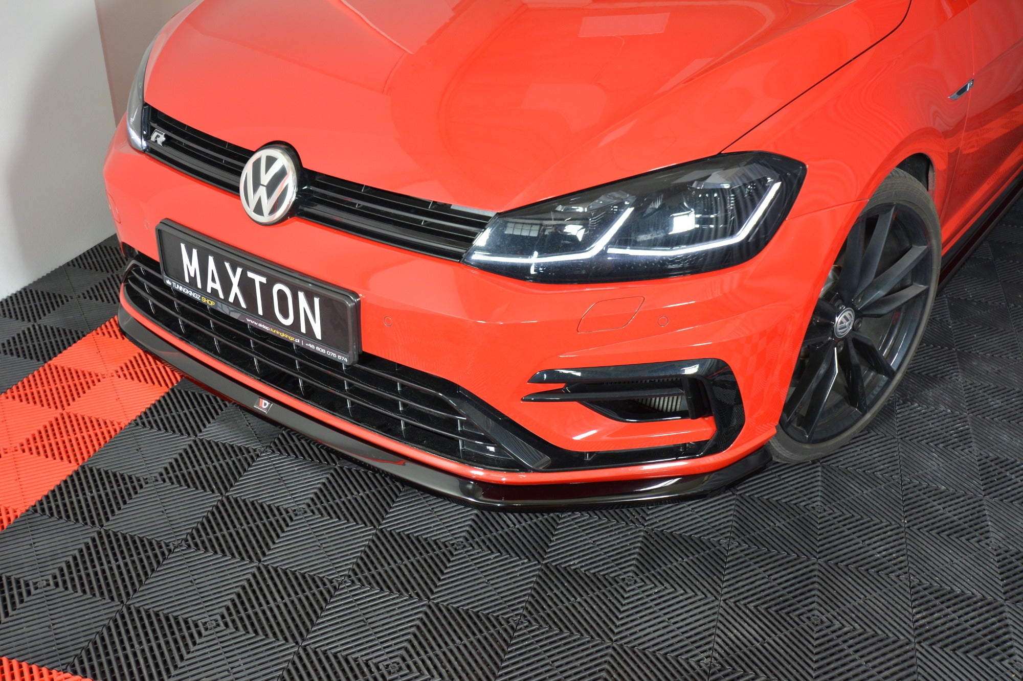Front Splitter V.6 VW Golf 7 R / R-Line Facelift CARBON LOOK