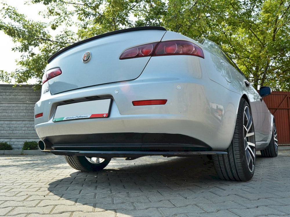 Central Rear Splitter Alfa Romeo 159 (Without Vertical Bars) - Carbon Look