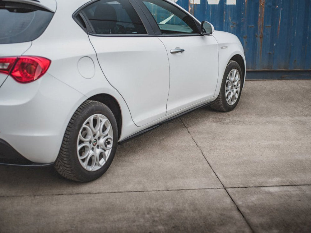 Side Skirts Diffusers V.2 Alfa Romeo Giulietta