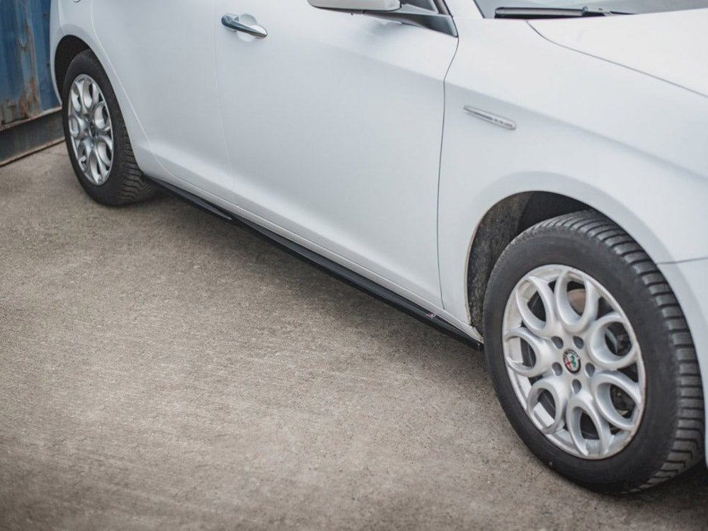 Side Skirts Diffusers V.2 Alfa Romeo Giulietta