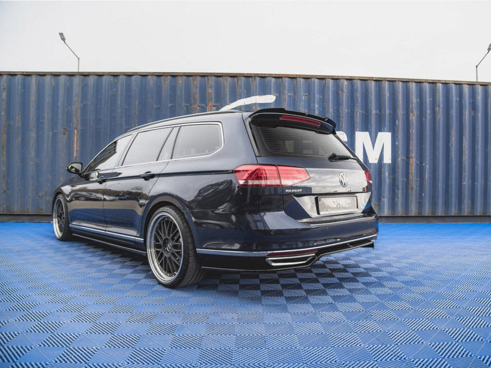 Central Rear Splitter VW Passat B8 - Carbon Look