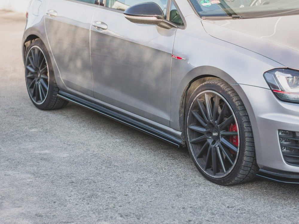 Side Skirts Diffusers V.2 VW Golf 7 GTI (narrow)