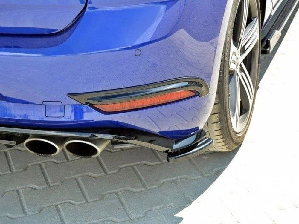 Rear Frames For Lights VW Golf 7 R / R-Line Facelift - Carbon Look