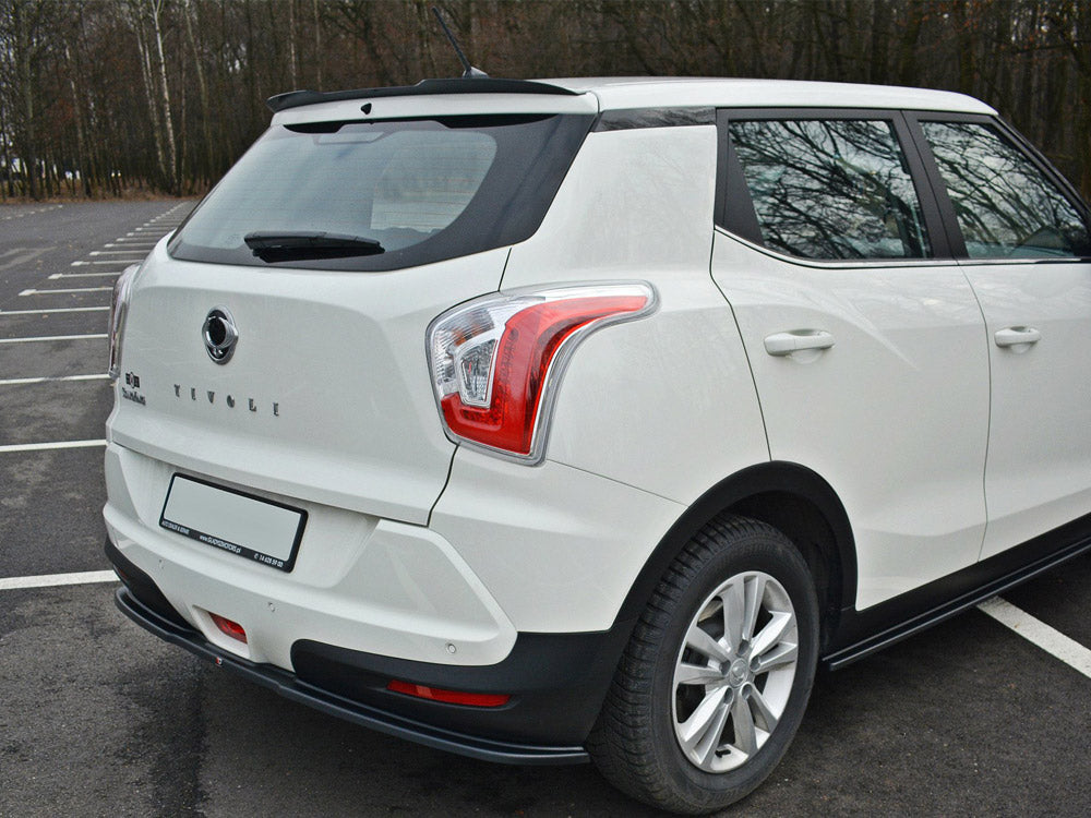Spoiler CAP Ssangyong Tivoli (2015-2019) - Carbon Look