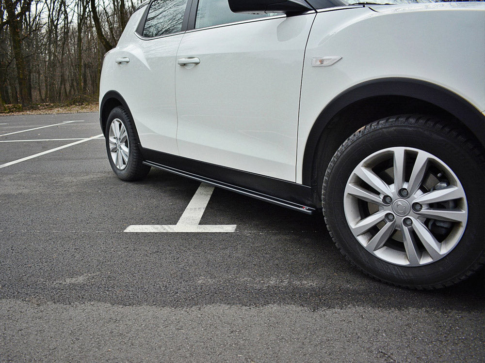 Side Skirts Splitters  Ssangyong Tivoli (2015-2019) - Textured