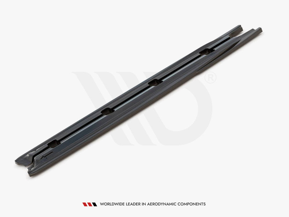 Side Skirts Diffusers Skoda Kamiq (2019-) - Carbon Look