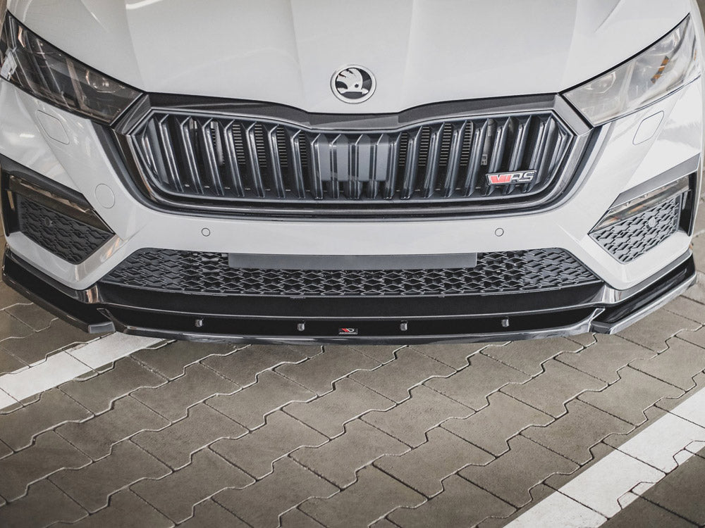 Front Splitter V.3 Skoda Octavia RS Mk4