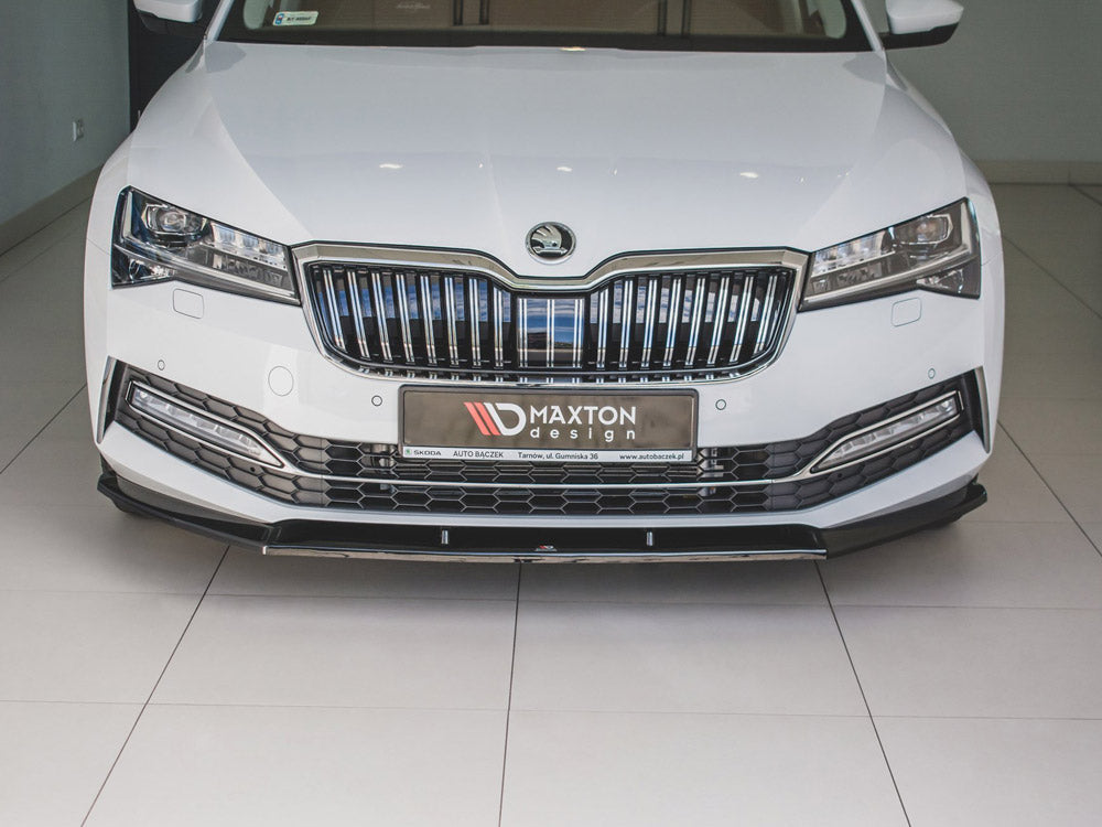 Front Splitter V.2 Skoda Superb MK3 FL (2019-) - Carbon Look