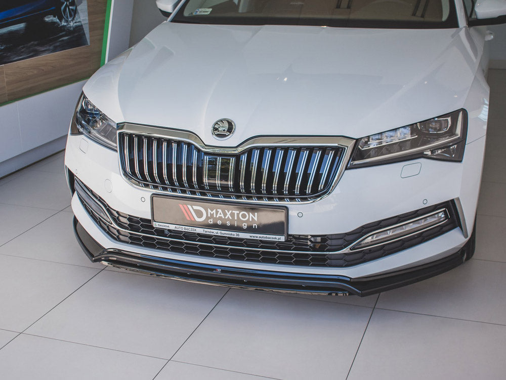 Front Splitter V.3 Skoda Superb Mk3 FL - Carbon Look