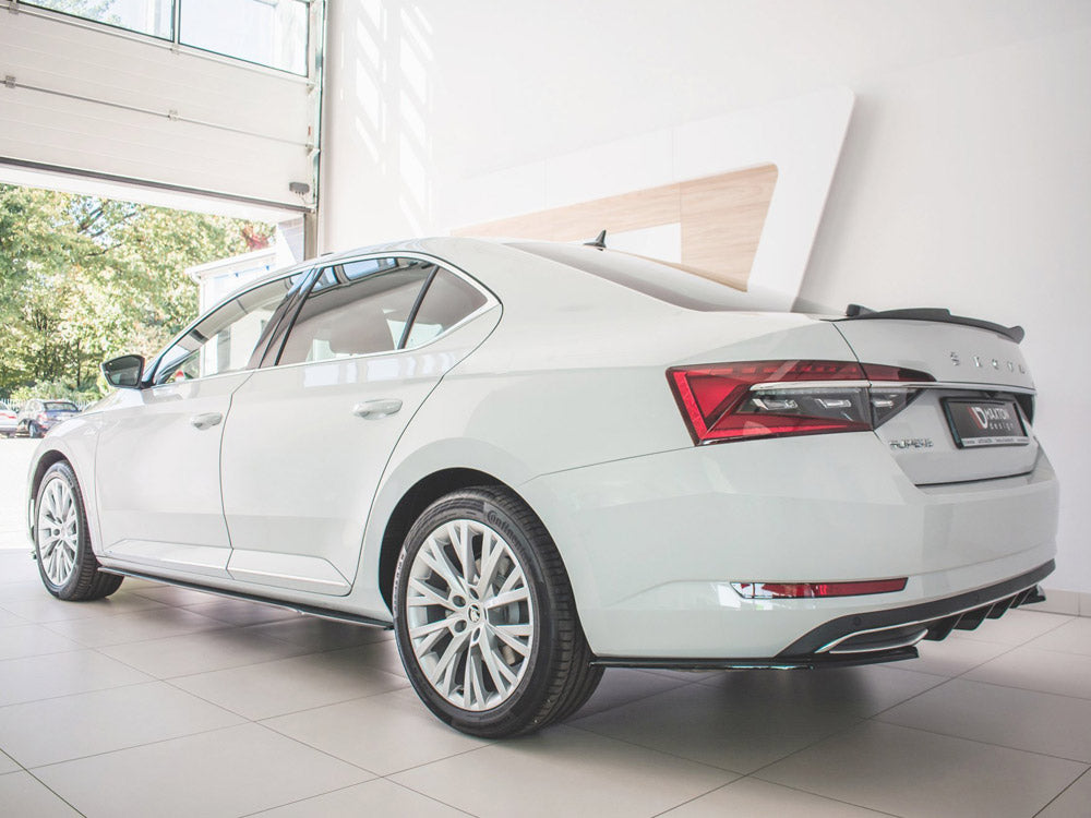 Side Skirts Diffusers Skoda Superb Mk3 FL (2019-) - Textured