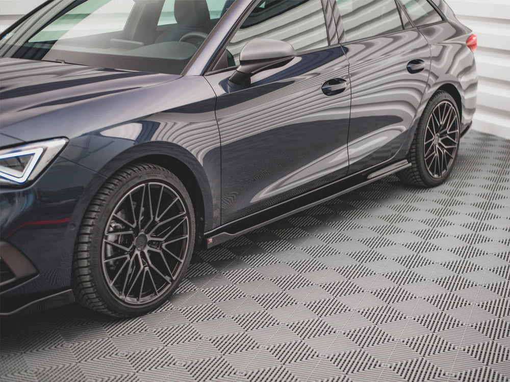 Side Skirts Diffusers V.2 Seat Leon FR ST / Hatchback Mk4 / Cupra Leon ST / Hatchback Mk1 / Mk1 Facelift