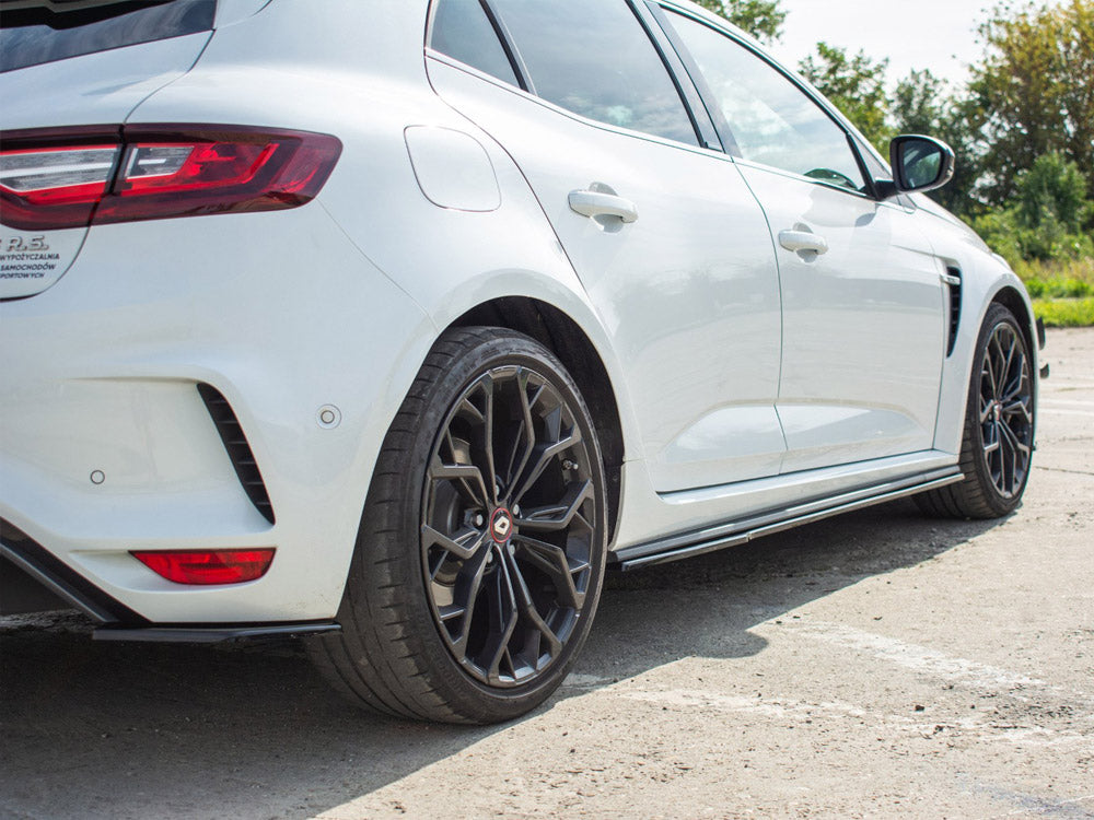 Side Skirts Diffusers Renault Megane MK4 RS - Carbon Look
