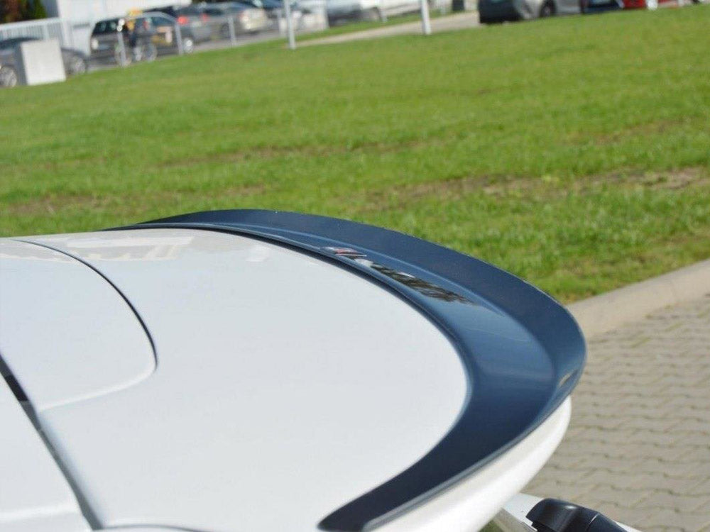 Spoiler CAP Lexus CT MK1 Facelift (2013-2015) - Carbon Look