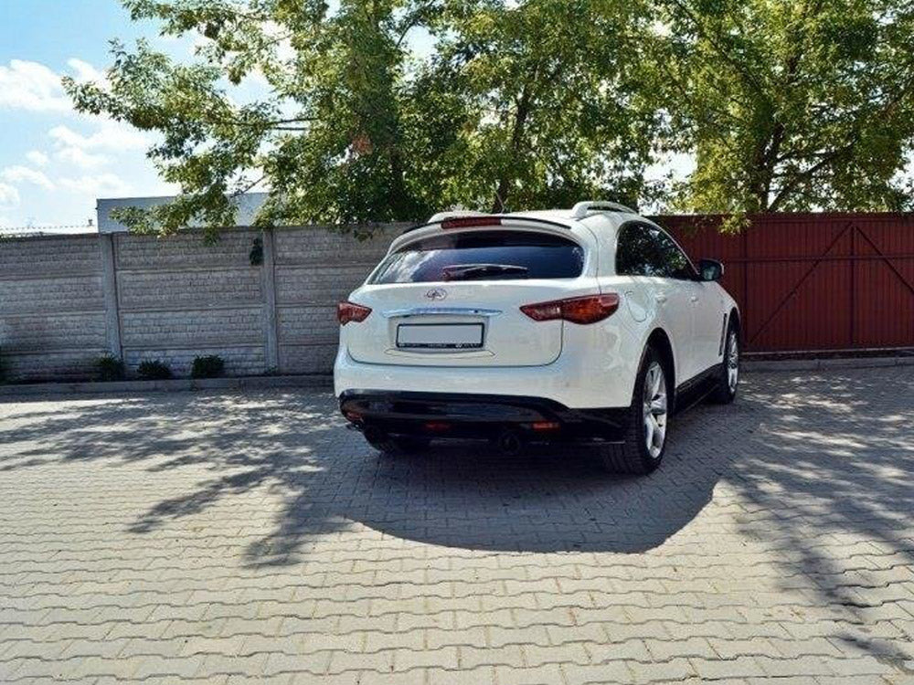Spoiler CAP Infiniti QX70 - Carbon Look