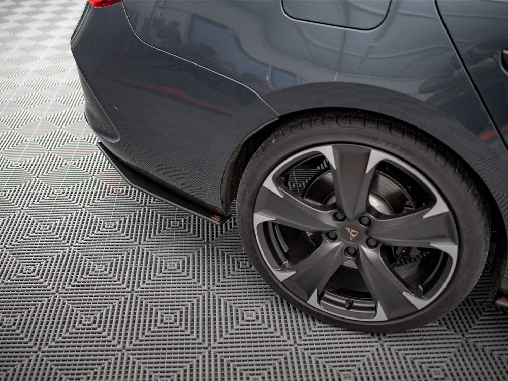 Street PRO Rear Side Splitters Cupra Leon ST Mk1