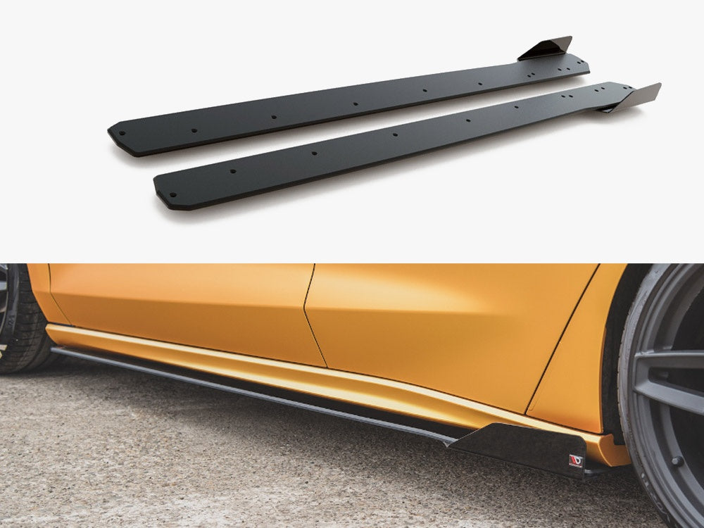 Street PRO Side Skirt Diffusers + Flaps Ford Focus ST / ST-Line Mk4
