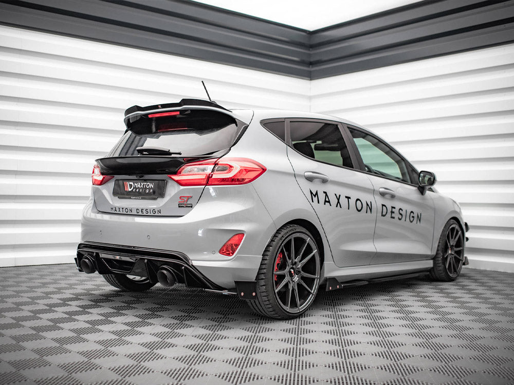 Rear Window Extension Ford Fiesta Mk8 Standard / ST / ST-Line Carbon Look