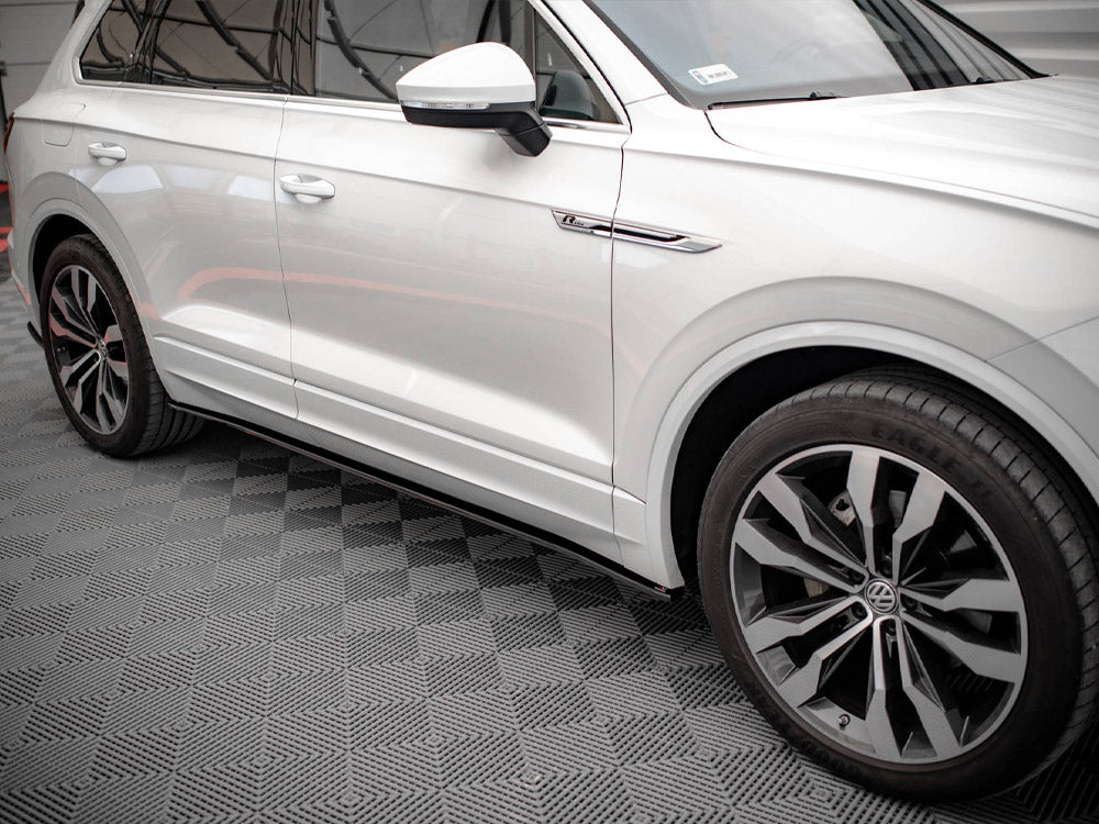 Side Skirts Diffusers Volkswagen Touareg R-Line Mk3