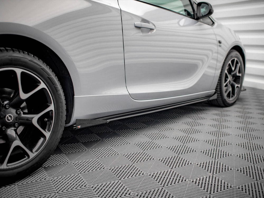 Street PRO Side Skirts Diffusers + Flaps Opel Astra GTC OPC-Line J