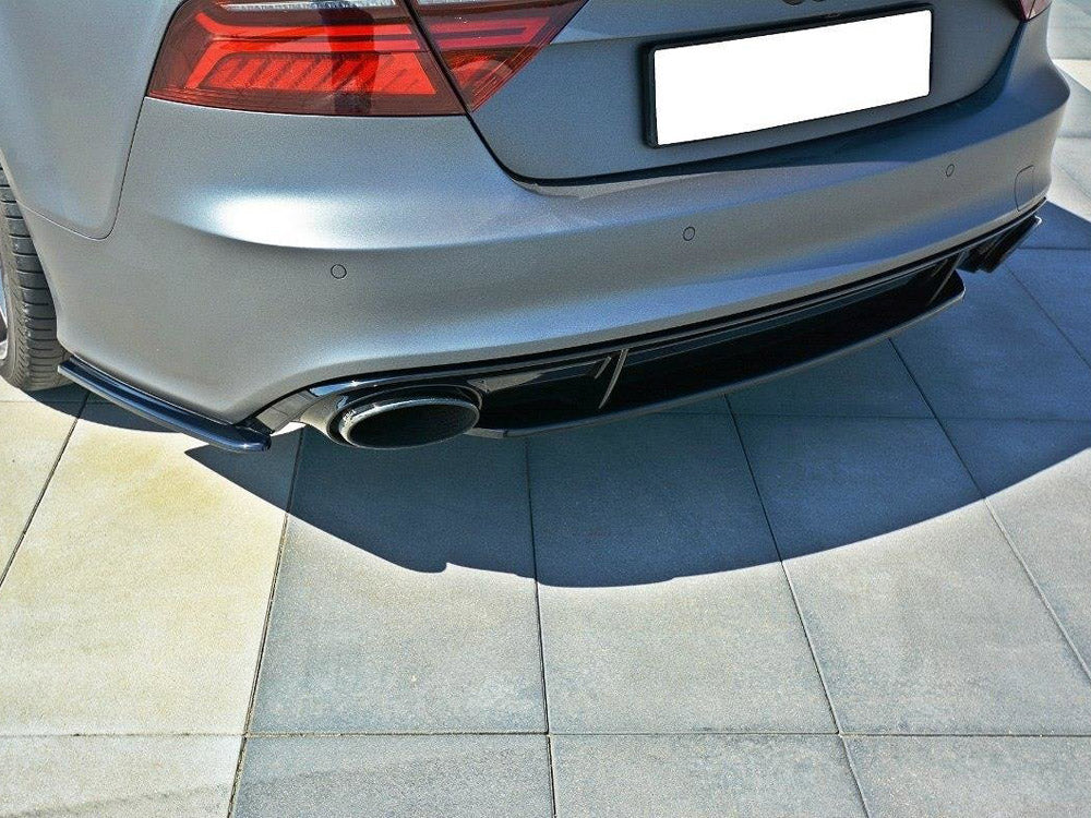 Central Rear Splitter Audi RS7 C7