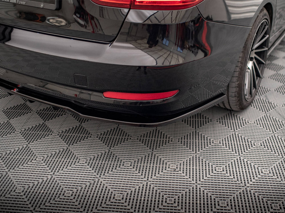 Central Rear Splitter (Vertical Bars) BMW 3 GT F34