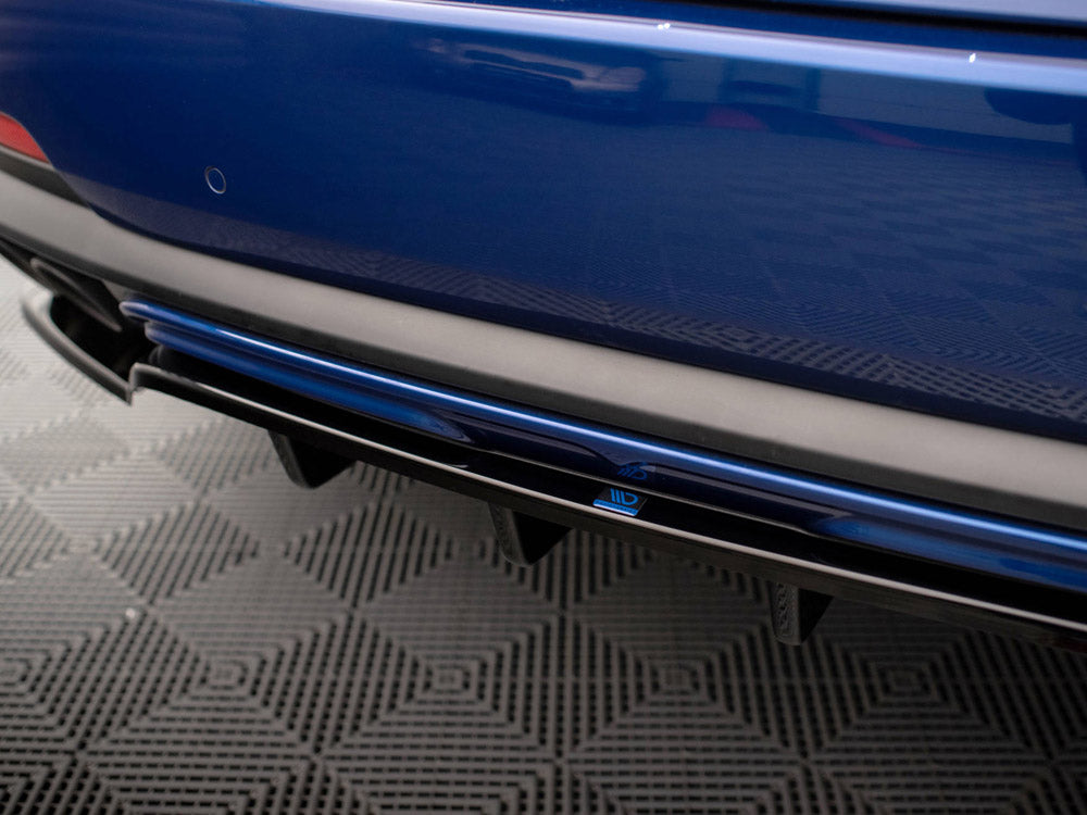 Rear Splitter (Vertical Bars) Maserati Levante GTS Mk1