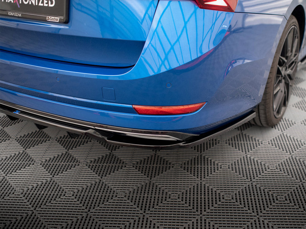Rear Splitter (Vertical Bars) Skoda Octavia Sportline Mk4
