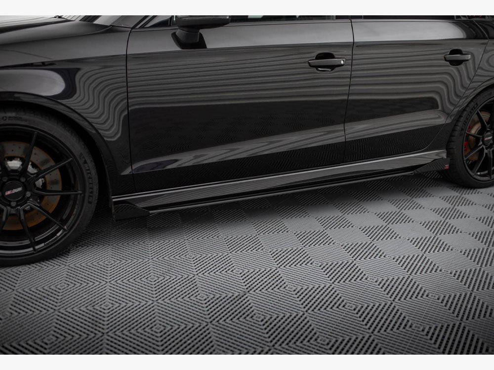 Street PRO Side Skirts Diffusers V.1 + Flaps Audi RS3 Sedan 8V Facelift - Black-Red + Gloss Flaps