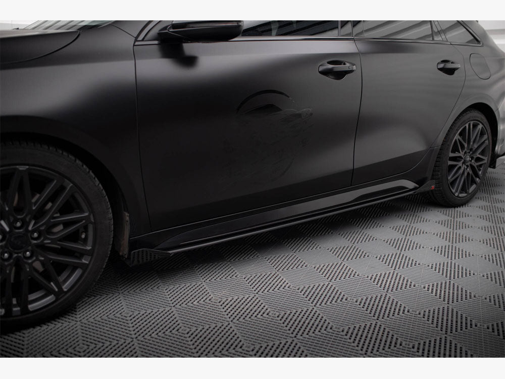 Side Flaps Kia Proceed GT / GT-Line Mk1 Facelift / Ceed GT Mk3 Facelift