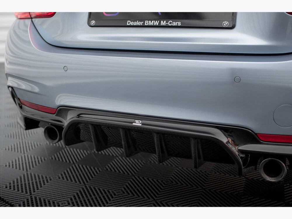 Rear Valance BMW 4 Coupe / Gran Coupe / Cabrio M-Pack F32 / F36 / F33 (Version with single exhausts on both sides)