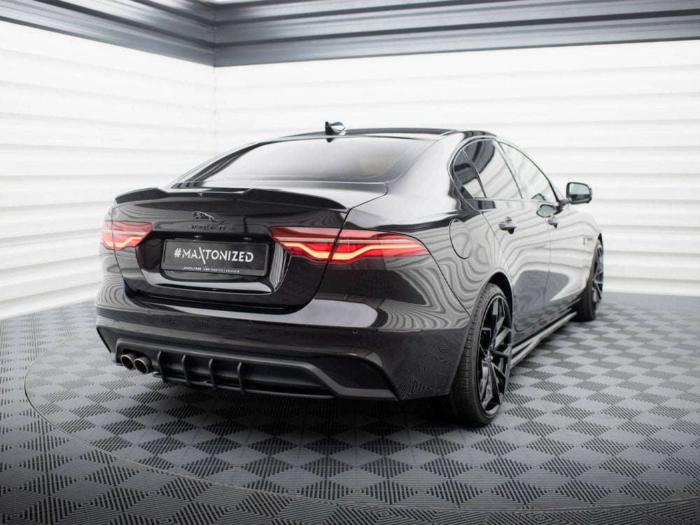 Street PRO Rear Diffuser Jaguar XE X760 Facelift