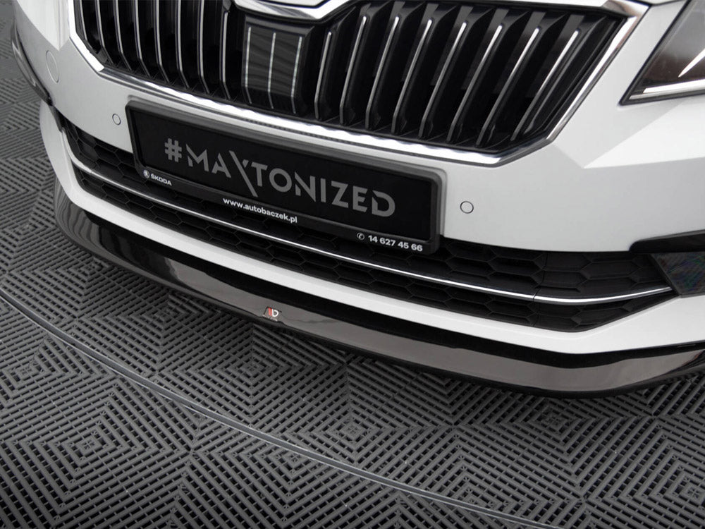 Front Splitter V.1 Skoda Superb Mk3 - Textured
