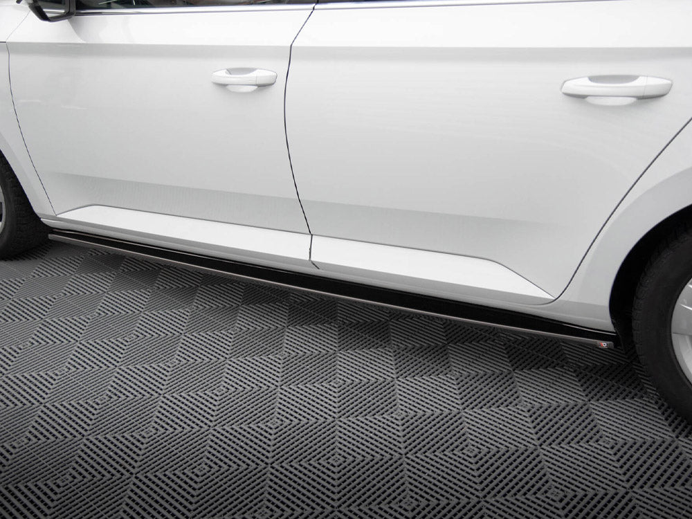Side Skirts Diffusers Skoda Superb Mk3