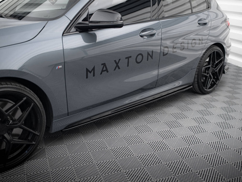 Side Skirts Diffusers V.2 BMW 1 F40 M-Sport / M135i - Carbon Look
