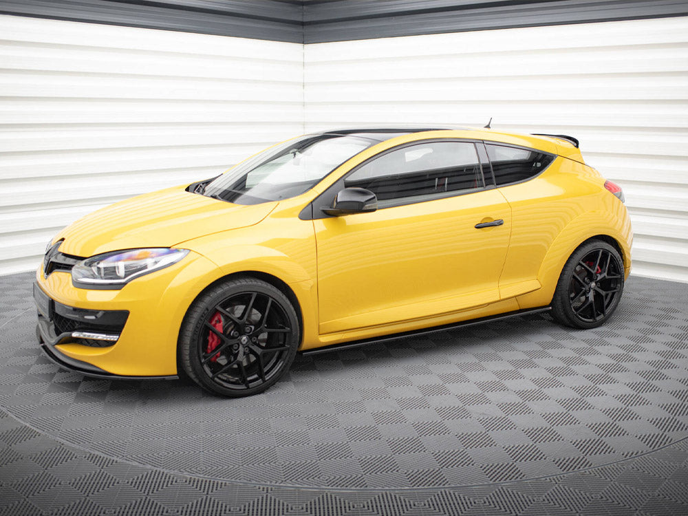 Side Skirts Diffusers Renault Megane 3 RS - Carbon Look