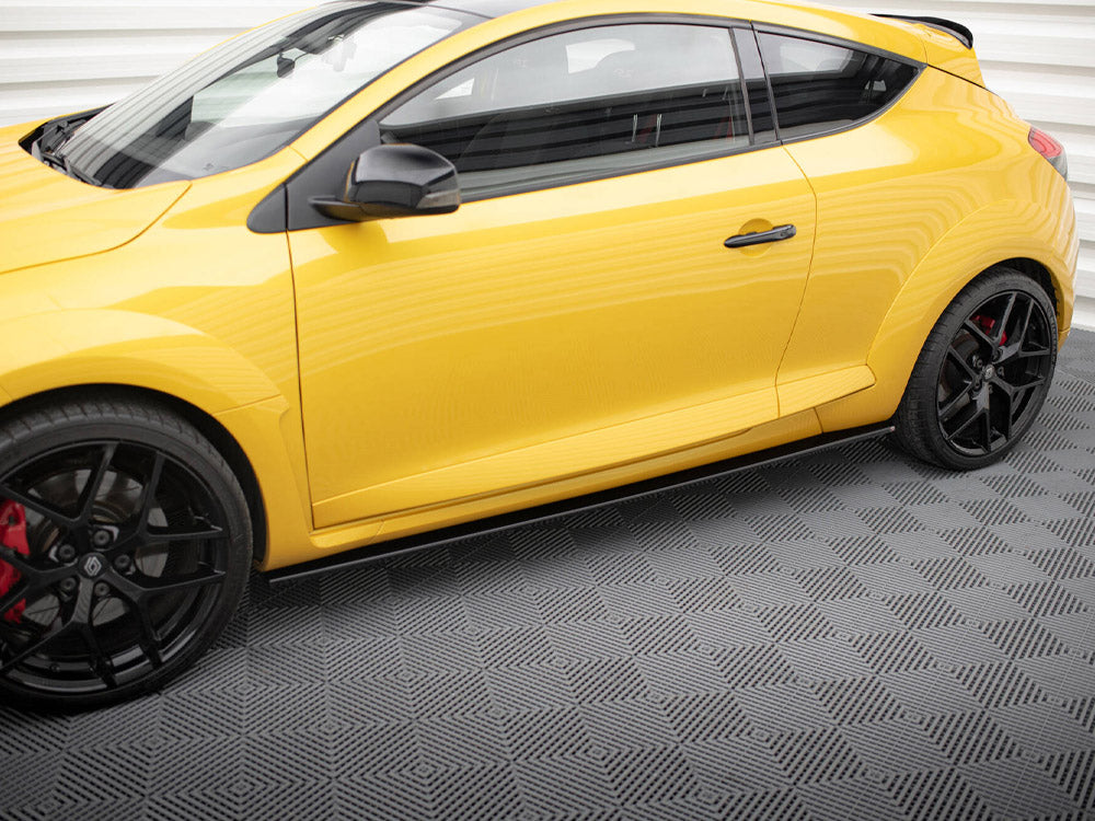 Side Skirts Diffusers Renault Megane 3 RS - Carbon Look