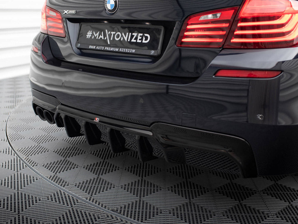 Rear Valance V.2 BMW 5 M-Pack F10 / F11 (Version with double exhaust on one side)