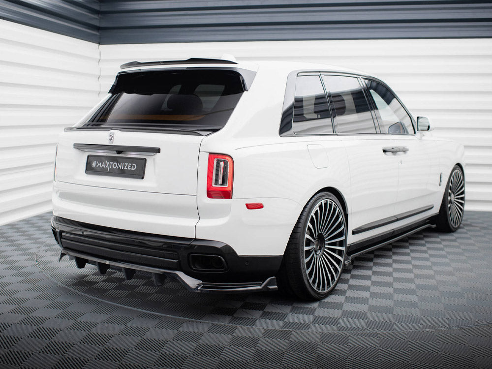 Rear Splitter (Vertical Bars) Rolls Royce Cullinan