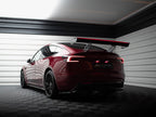 Carbon Spoiler + LED Tesla Model 3