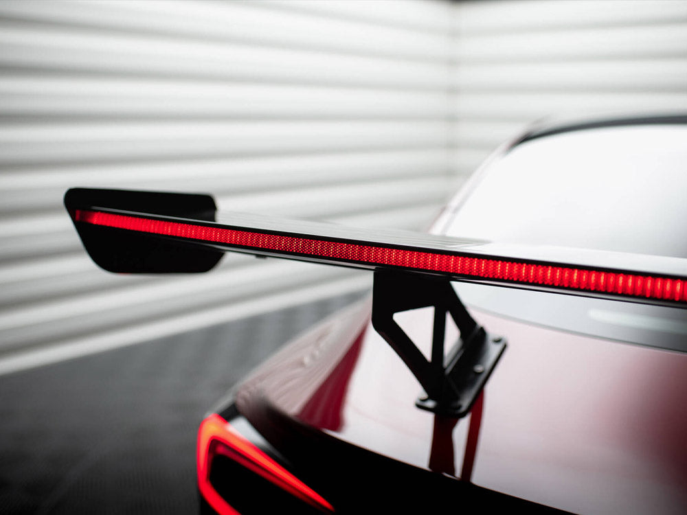 Carbon Spoiler + LED Tesla Model 3