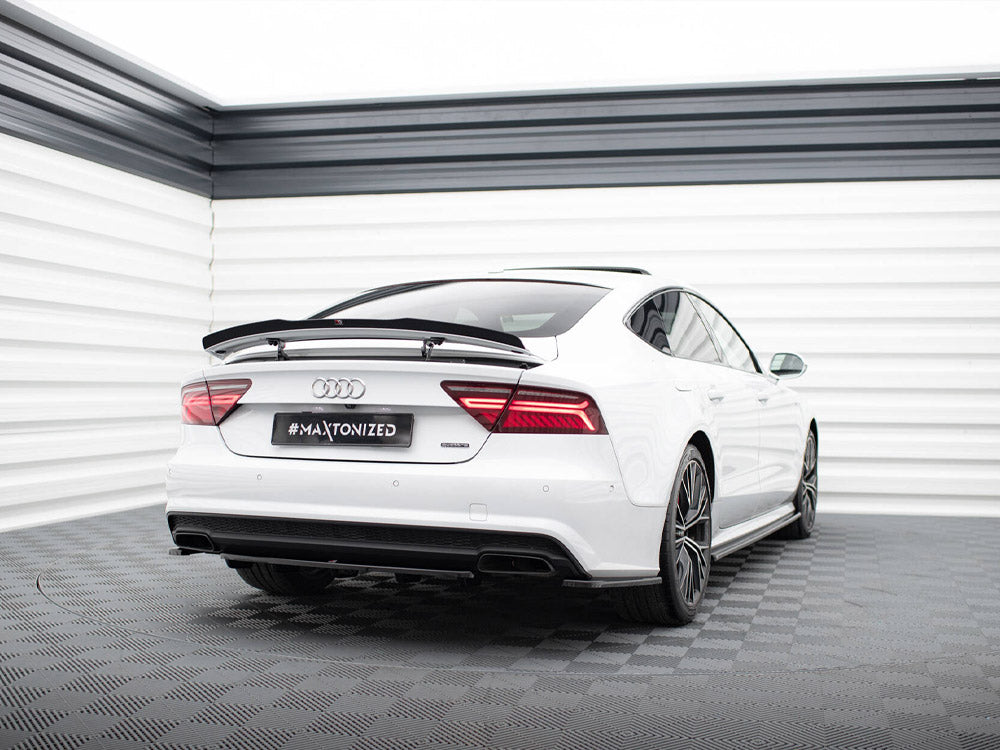 Central Rear Splitter (Vertical Bars) Audi A7 S-Line Facelift