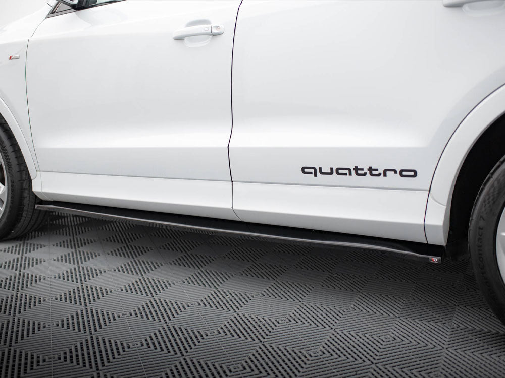 Side Skirts Diffusers Audi Q3 S-Line 8U