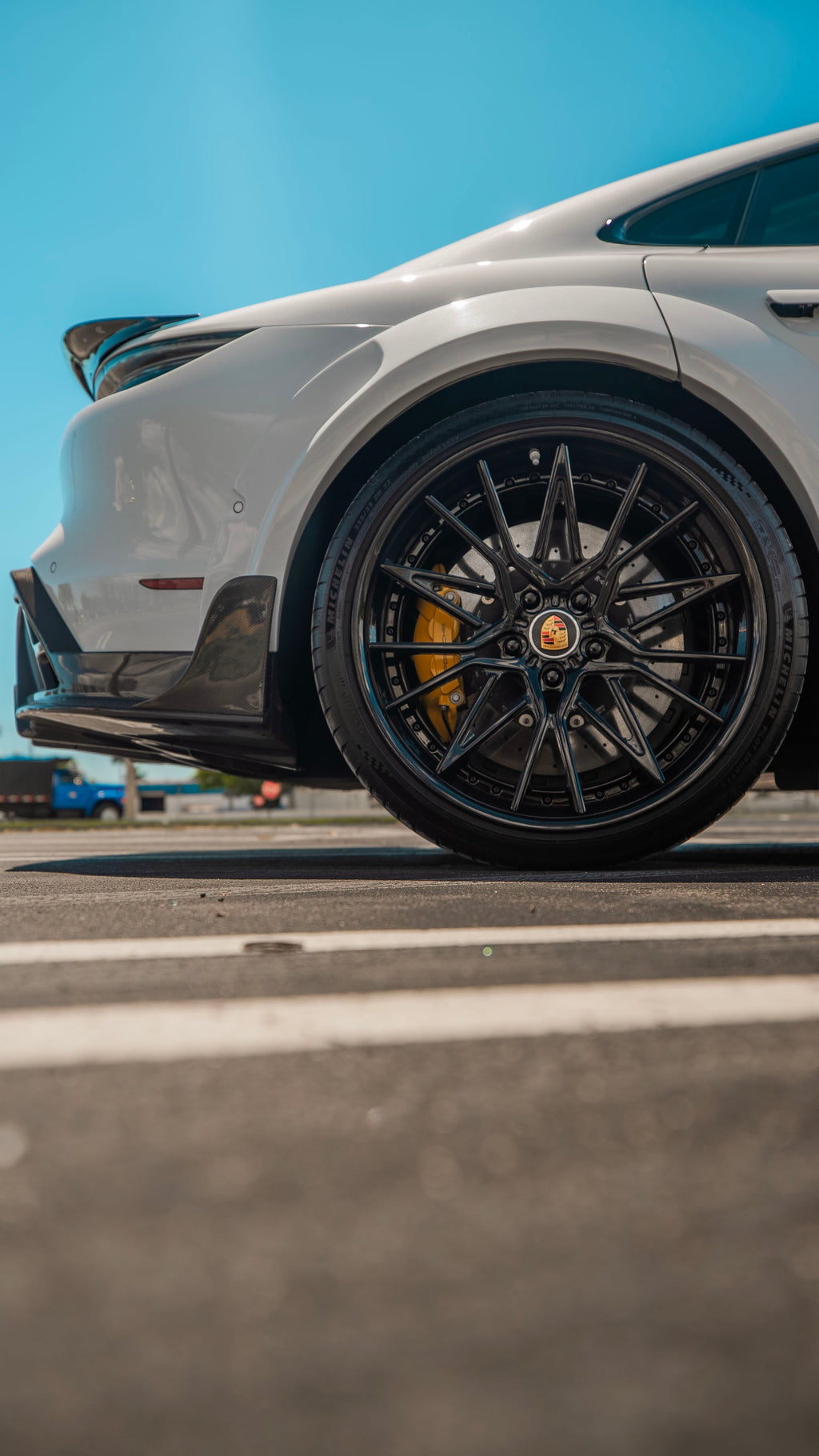 CMST - PORSCHE TAYCAN TURBO / TURBO S CARBON FIBRE FULL BODY KIT