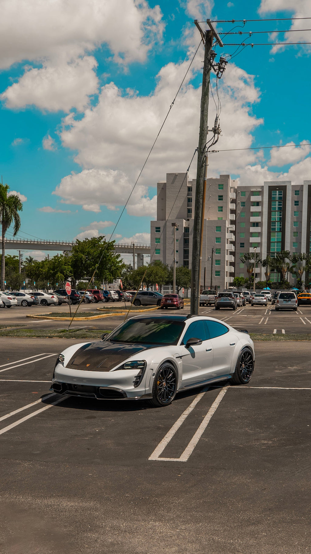 CMST - PORSCHE TAYCAN TURBO / TURBO S CARBON FIBRE FULL BODY KIT