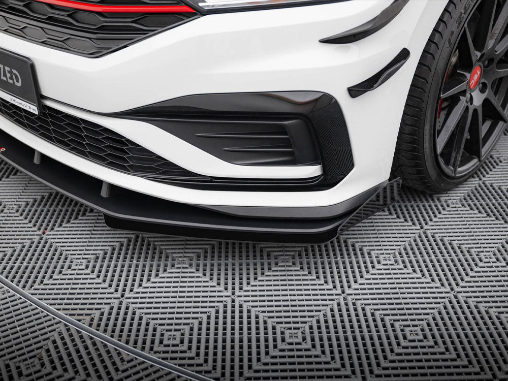 Street PRO Front Splitter + Flaps Volkswagen Jetta GLI Mk7